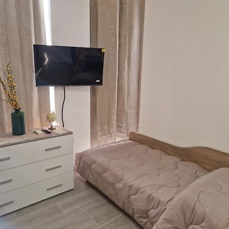 Claudio House Palermo Appartement Buitenkant foto